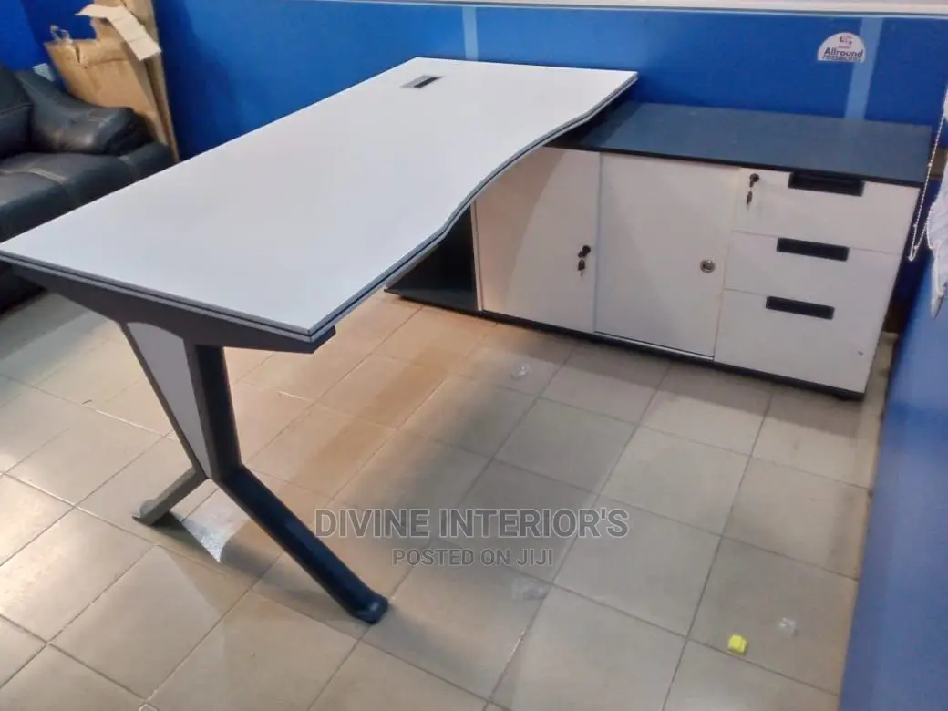 Executive Office Table With Extension