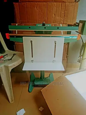 Industrial 650mm Pedal Sealing Machine