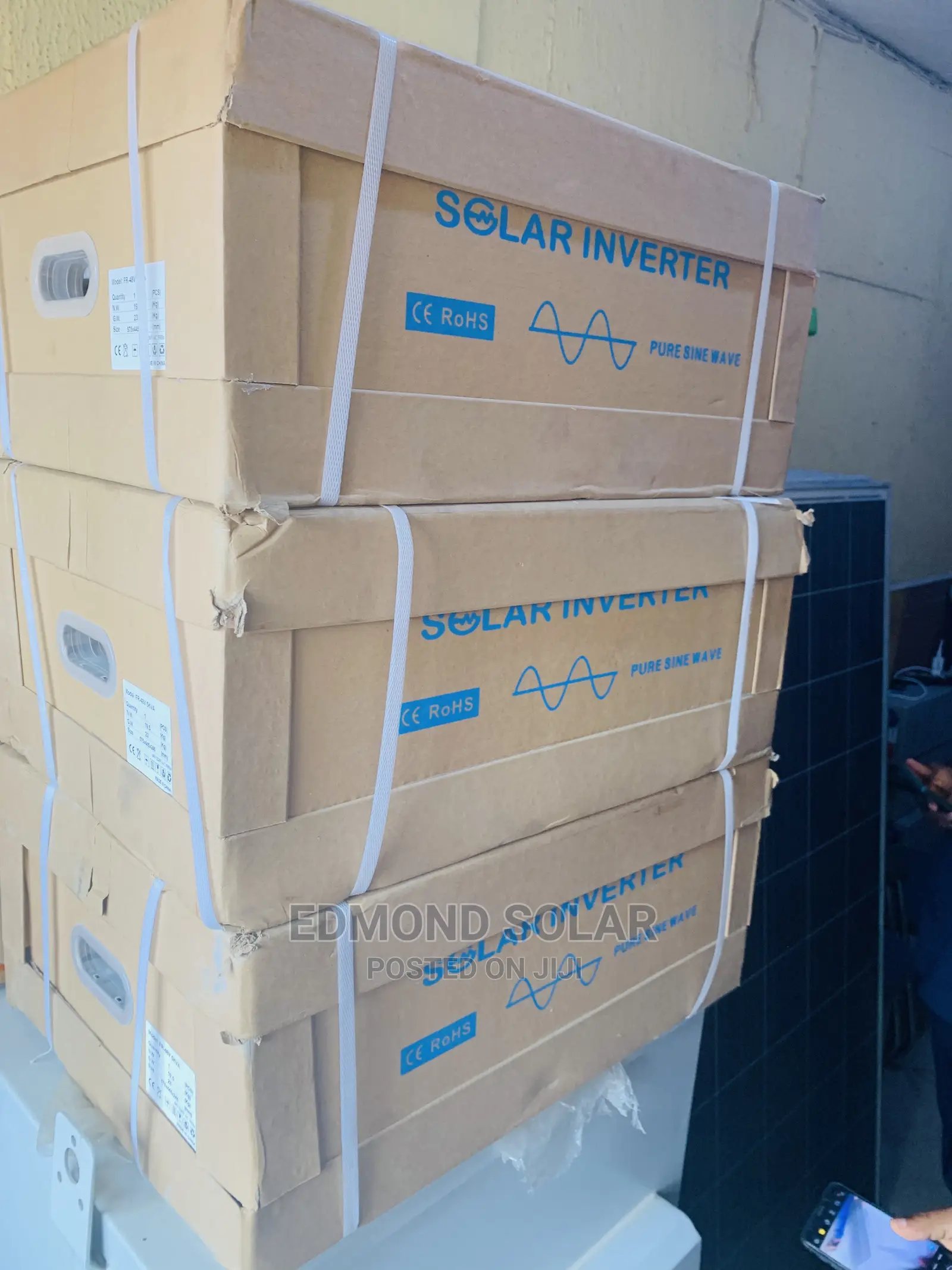 One Solar Inverter 5kva 48V