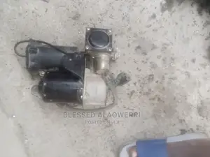 Lifting Pump Land Rover LR3 2006