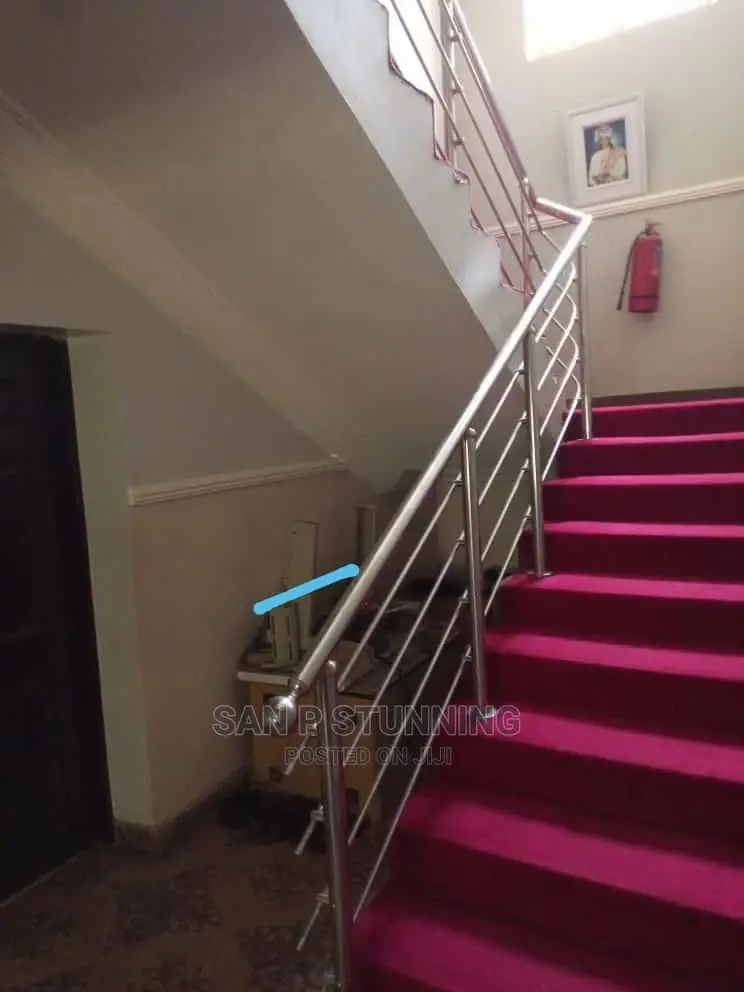 Excellent Rail Design With Beautiful Design