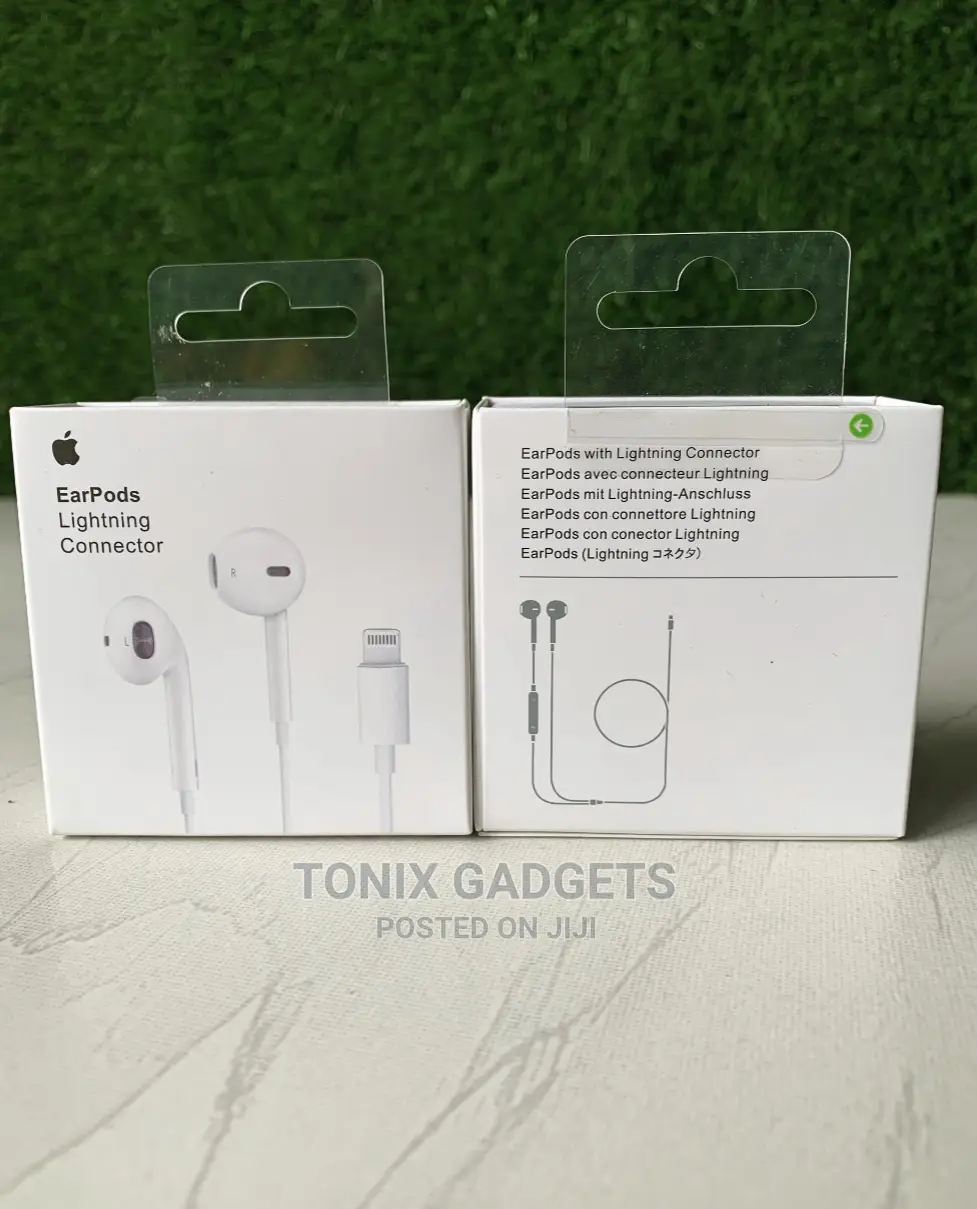Earpods With Lightning Connector