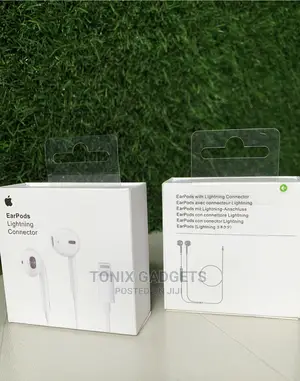 Earpods With Lightning Connector