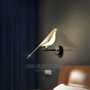 Magpie LED Wall Lamp