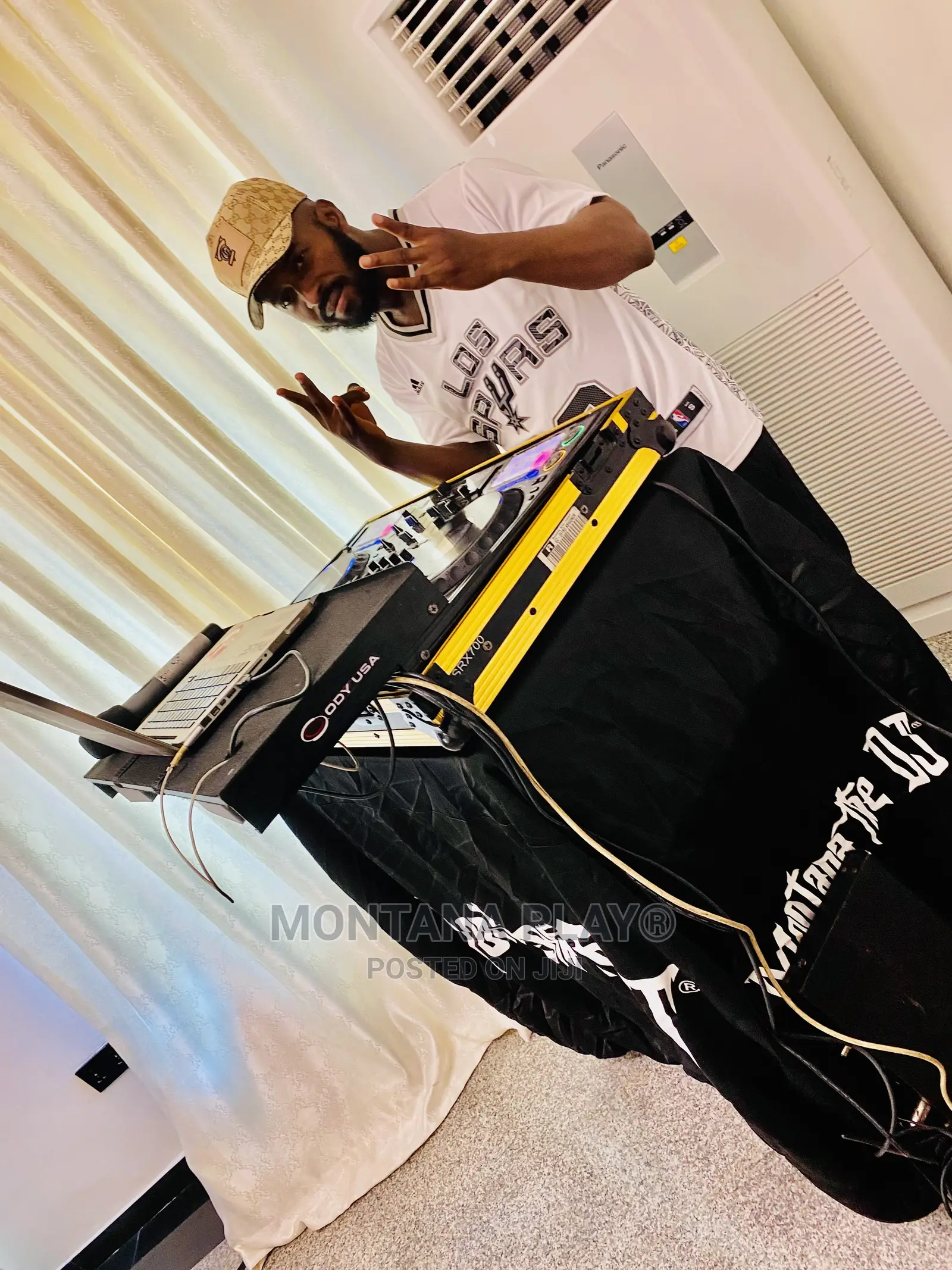 DJ Service Plug