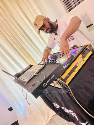 DJ Service Plug