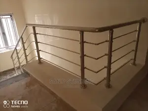 Honor Design Handrails