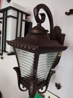Outdoor Gate Lights