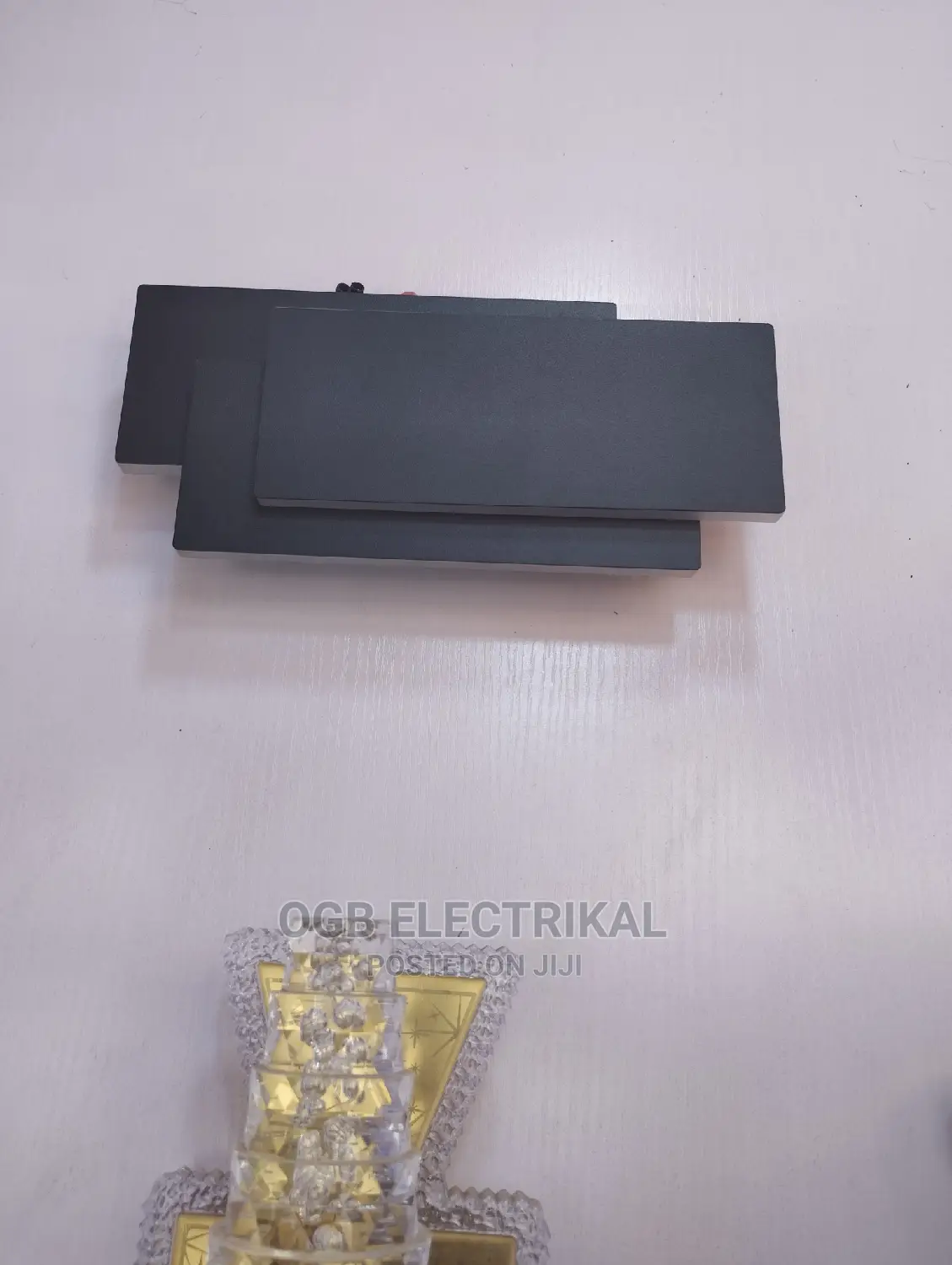 New Modern Wall Bracket