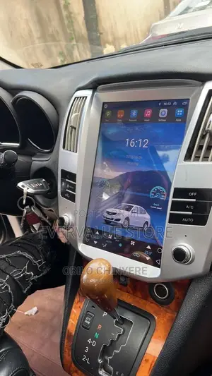 Lexus RX330 Tesla Android Player + Reverse Camera