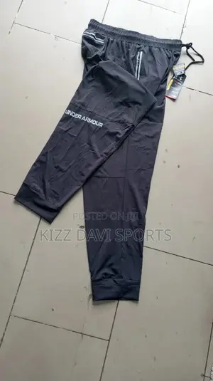 Under Armour Track Down