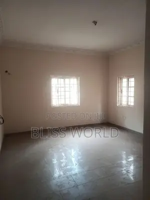 3bdrm Block of Flats in Mabuchi, Mabushi for sale