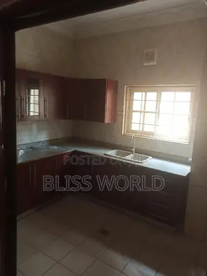 3bdrm Block of Flats in Mabuchi, Mabushi for sale