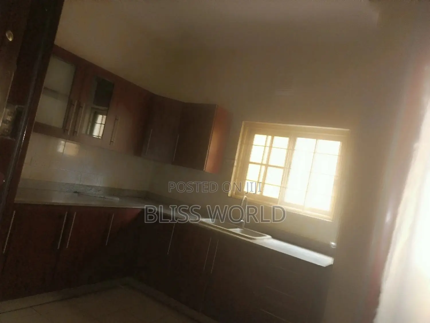 3bdrm Block of Flats in Mabuchi, Mabushi for sale