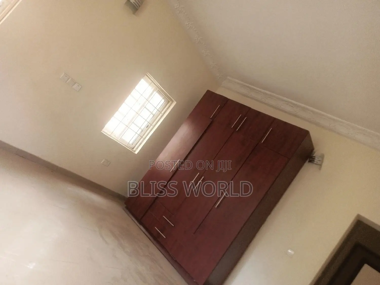 3bdrm Block of Flats in Mabuchi, Mabushi for sale