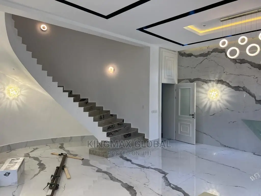 9bdrm Mansion in Maitama for sale