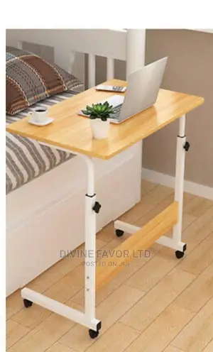 Adjustable Bedside Compute Table