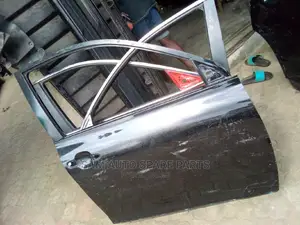 Toyota Highlander Door Empty Front Right 2012 Model