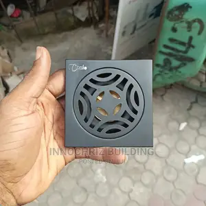 Black Floor Drain (GH753)