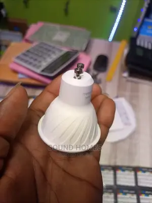 Gu10 Spotlight Bulb (White Light and Warm White Light Color)