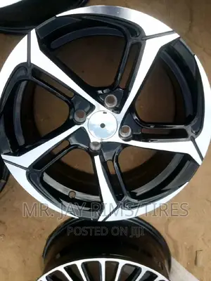 High Quality Latest Model Rims for All Cars/Jeeps Sizes