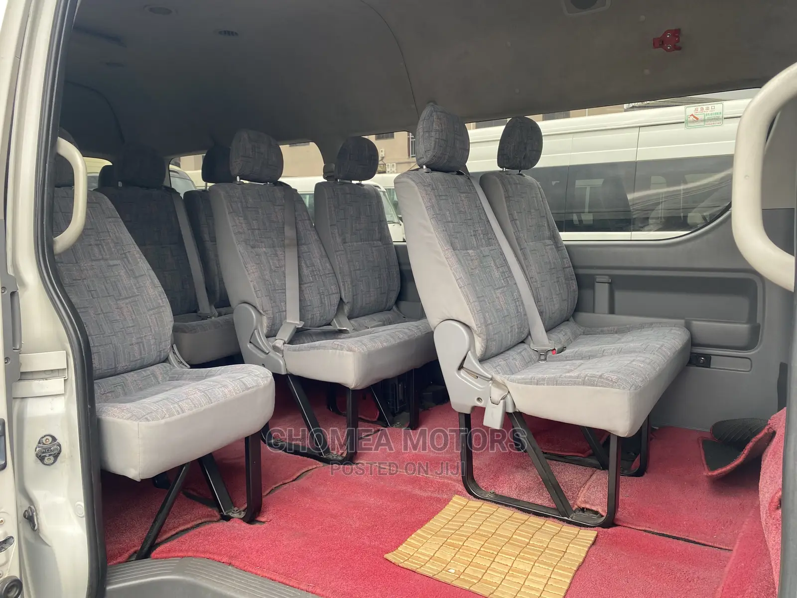 Toyota HiAce 2015 White