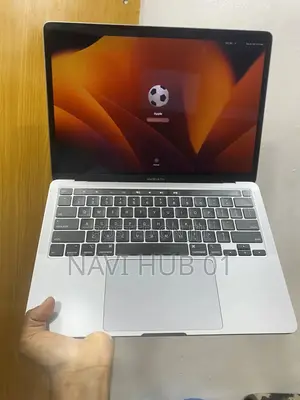 Laptop Apple MacBook Pro 2020 16GB Intel Core I7 SSD 1T