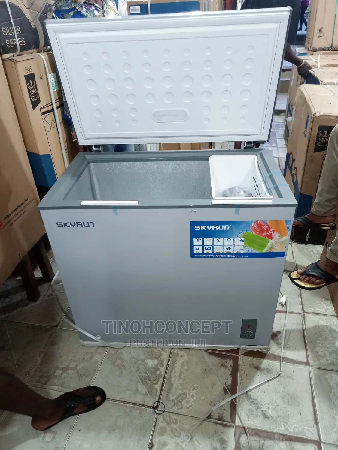 Skyrun Chest Freezer BD-200A