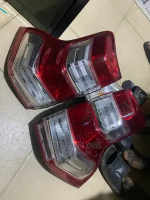 Toyota Pardo Head Lamp 014 Model