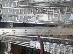 Aluminum Ladder and Fiber Ladder