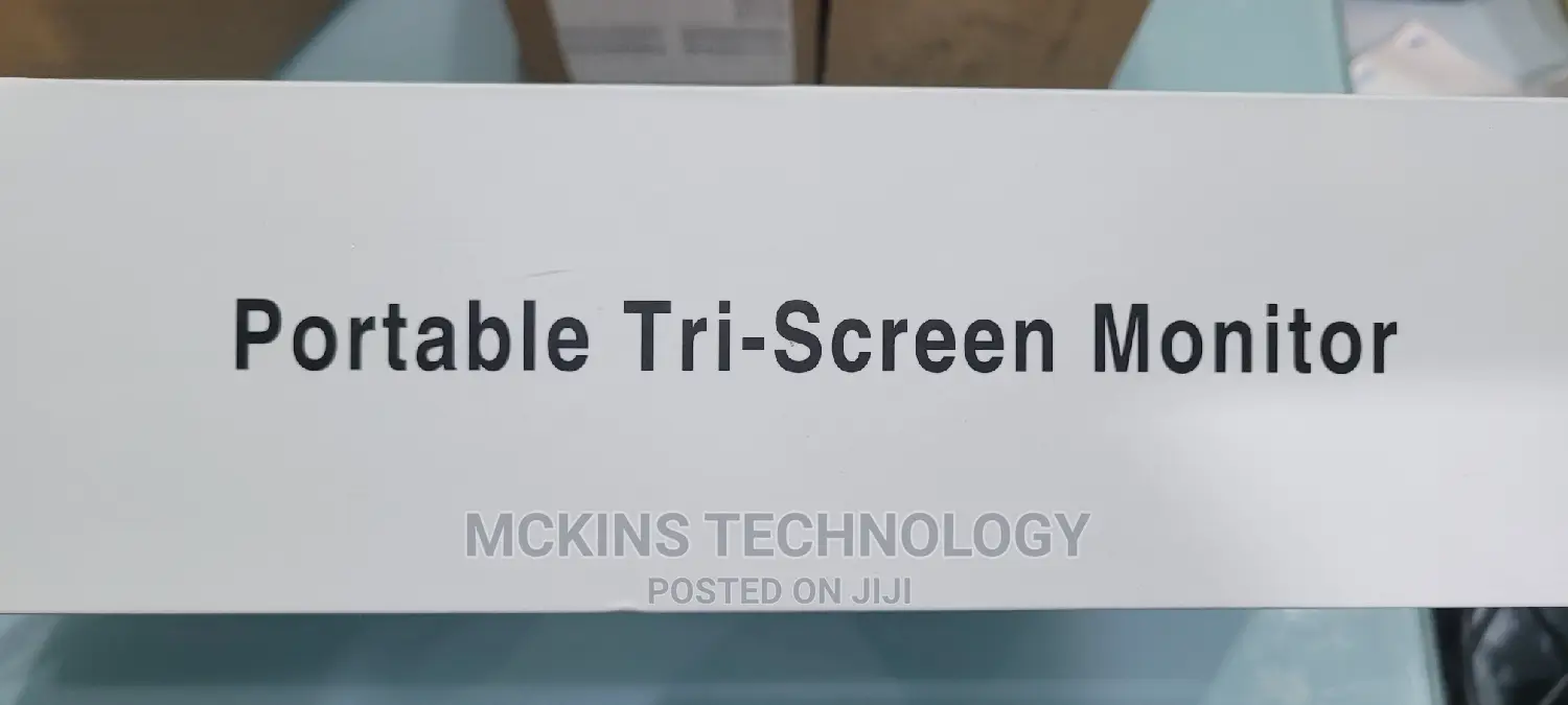 Portable Tri Screen Monitor