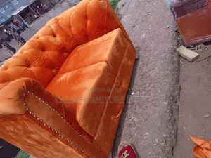 2 Seaters Chair