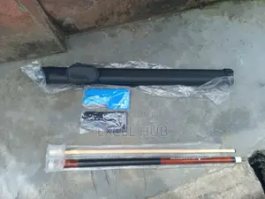Snooker Stick With Bag and Gloves