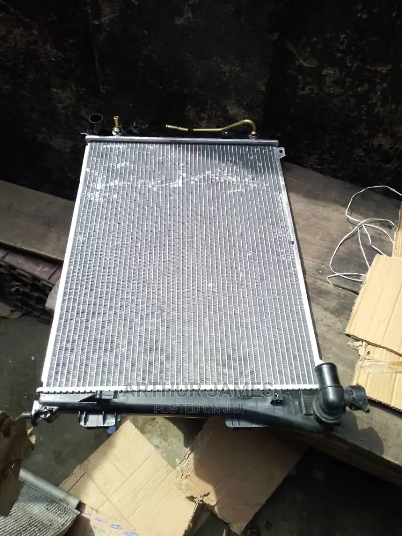 Radiator Hyundai Sonata 2012