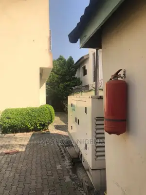 Furnished 4bdrm Duplex in Lekki Phase 1 for rent