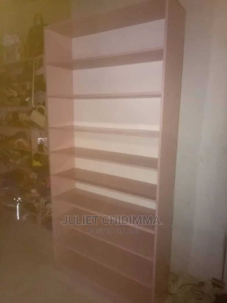 4ft by 7ft Shoe Rack