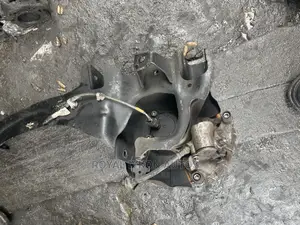 Mazda 5 Hub