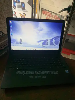 Laptop HP 15-Da2933nia 4GB Intel Core I5 HDD 500GB