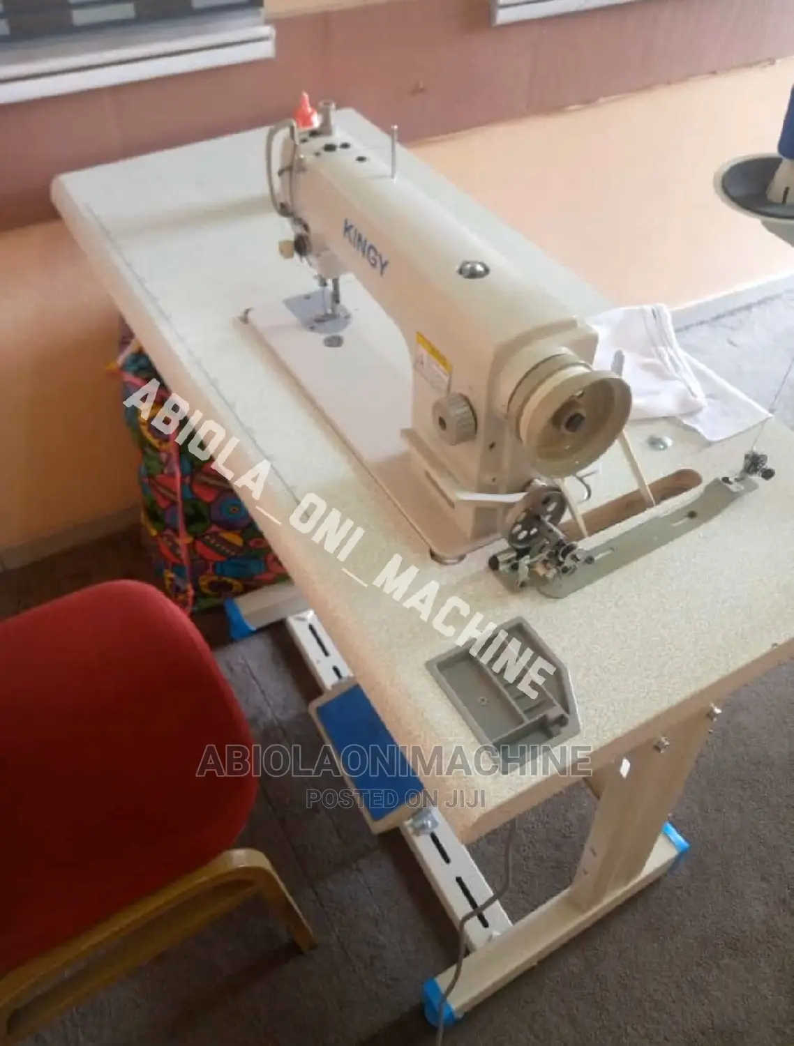 Kingy Industrial Sewing Machine in Lagos Island (Eko) Home Appliances