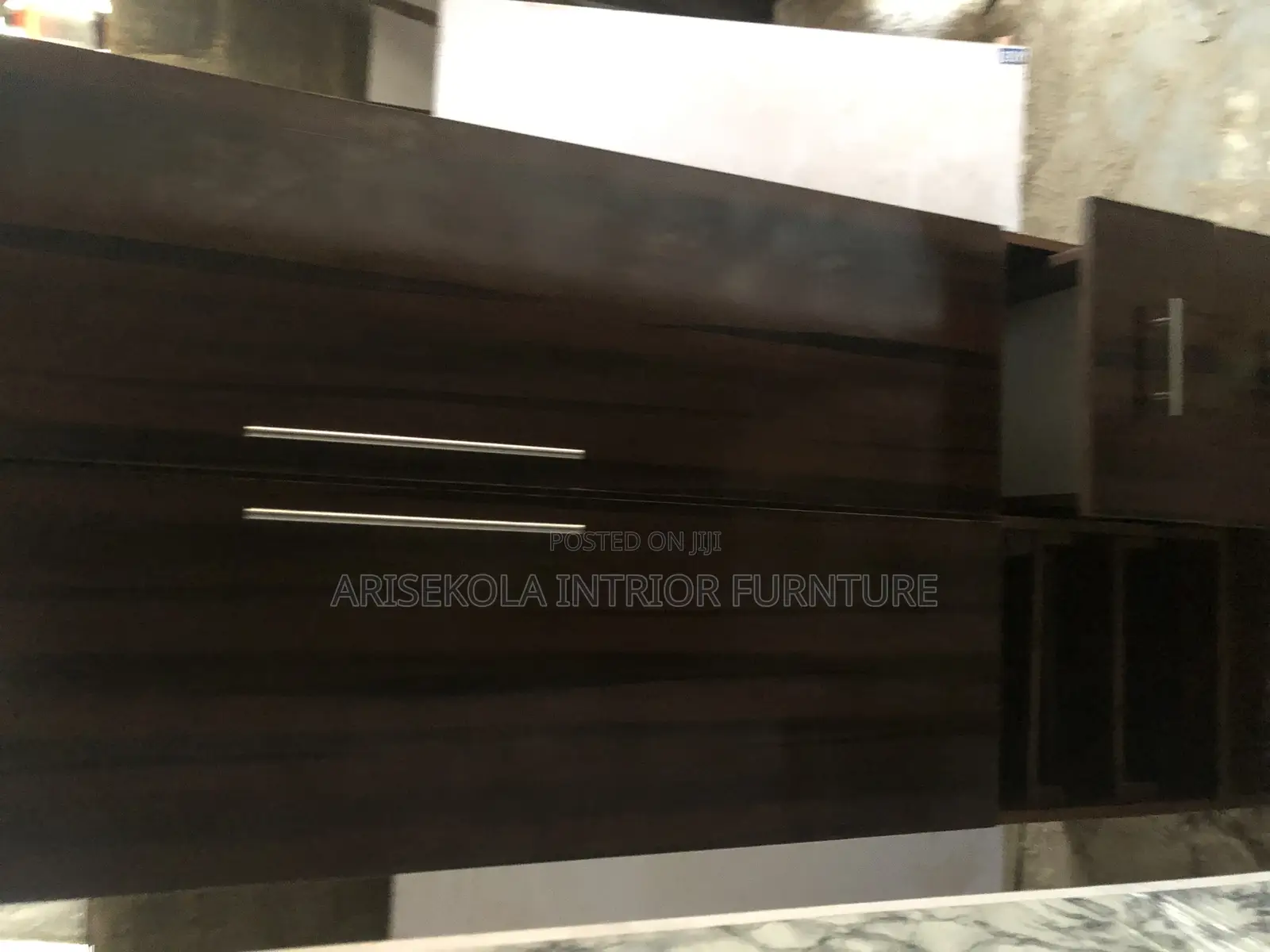Arise-Kola Interior