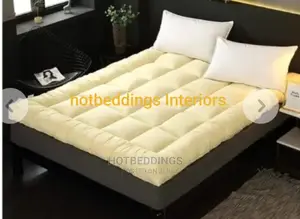 Wow Cream Fluffy Bed Topper