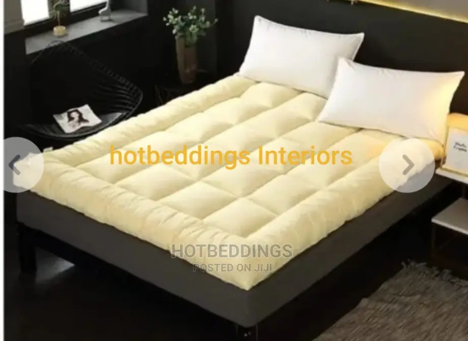 Wow Cream Fluffy Bed Topper