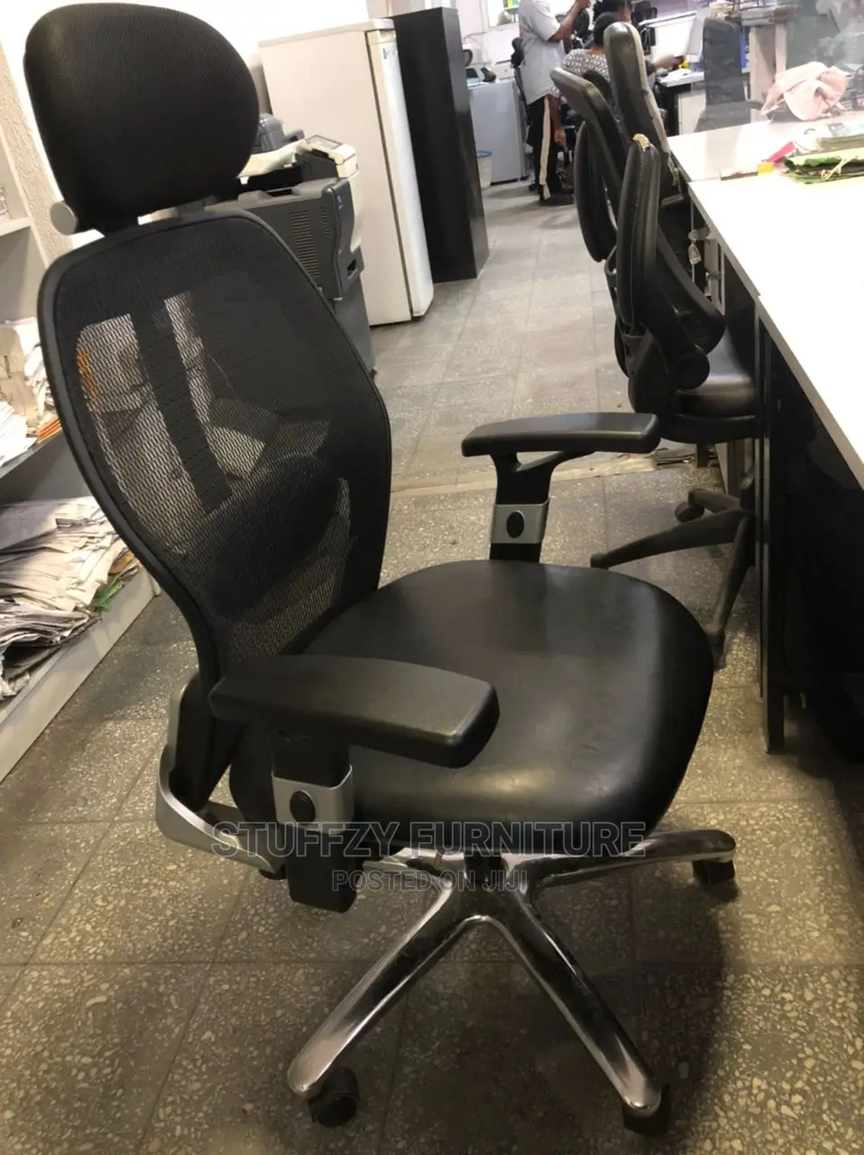 Italian Economic M. D Executive Office Chairs