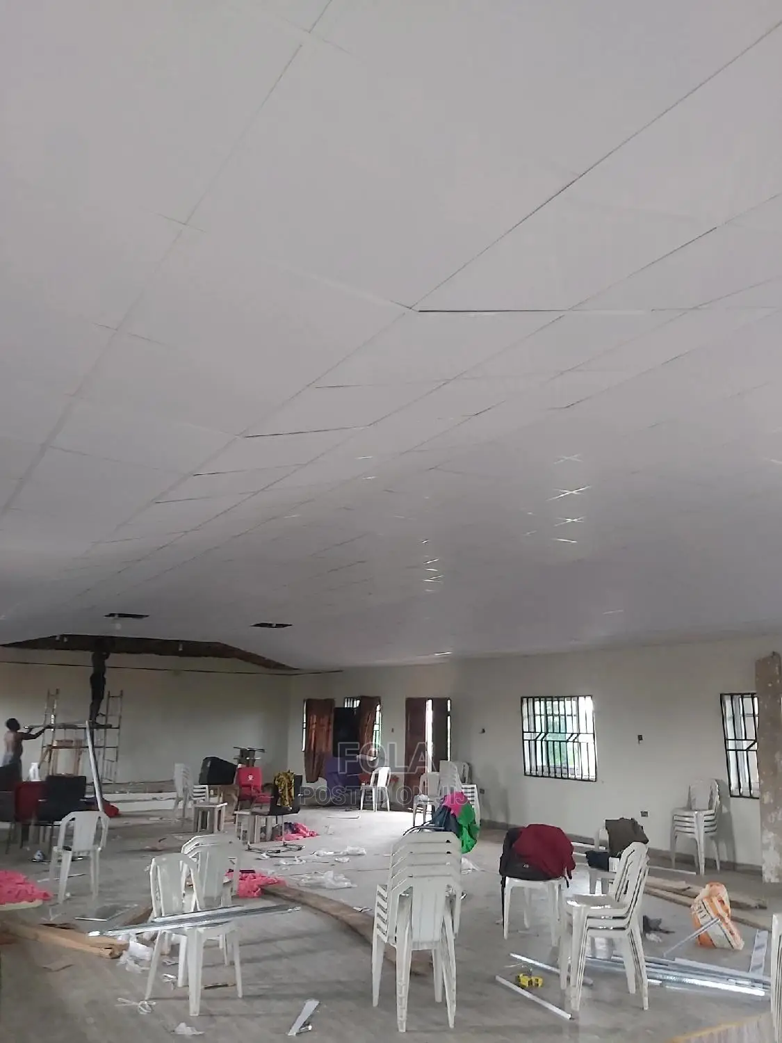 Laminated Suspended Ceiling With Accessories