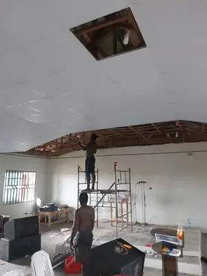 Laminated Suspended Ceiling With Accessories