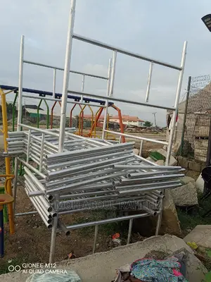 Strong Mobile Scaffolding.