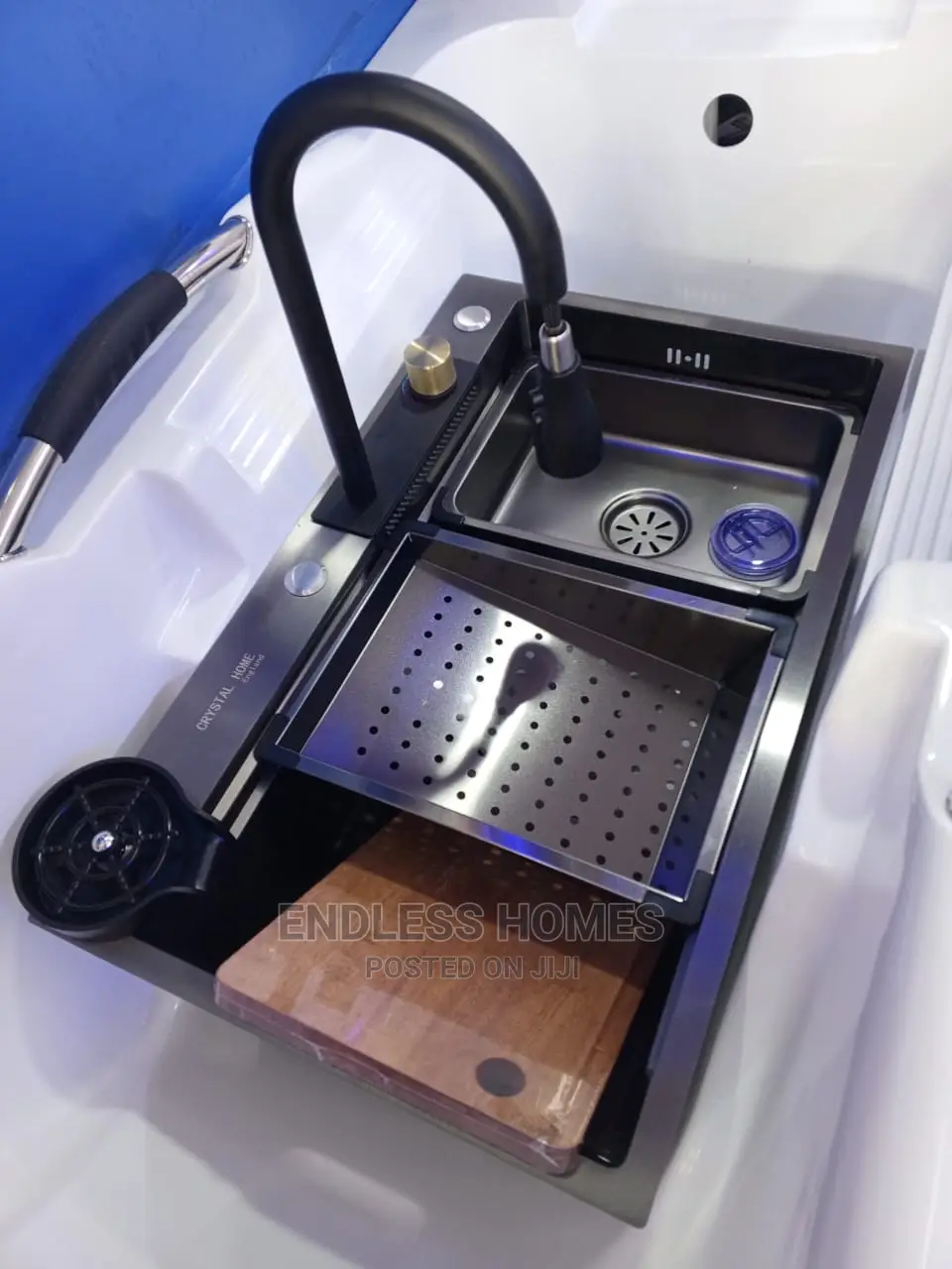 Kitchen Sink With Tap