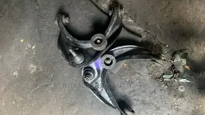 Upper Arms Mazda 6