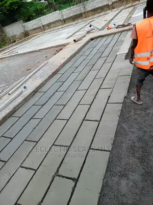Interlocking Floors