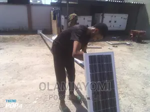 Solar Street Lights With Pole